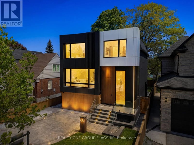 7 Bentley Drive, Toronto (Stonegate-Queensway), Ontario, M8Z3L9, Toronto (Stonegate-Queensway), Ontario — photo 1 of 5