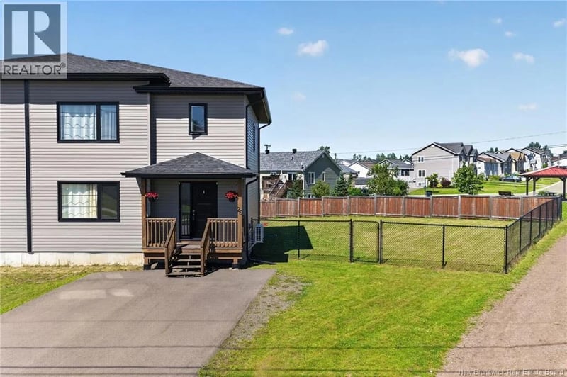 26 Edington Street, Moncton, New Brunswick, E1E0G6, Moncton, New Brunswick — photo 1 of 5