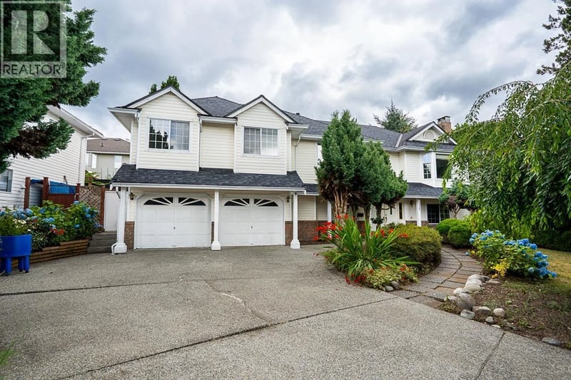 3315 EL CASA Court, Coquitlam, British Columbia, V3E2P9, Coquitlam, British Columbia — photo 1 of 5