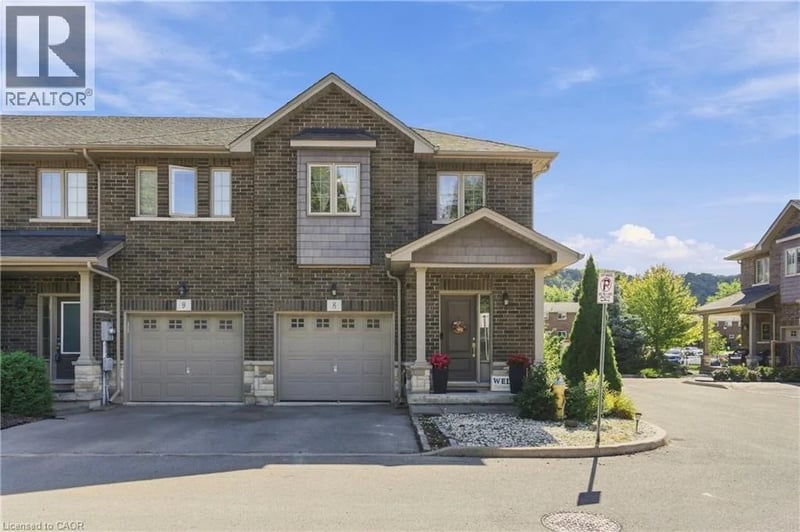 #8 43 KERMAN Avenue, Grimsby, Ontario, L3M0G2, Grimsby, Ontario — photo 1 of 5