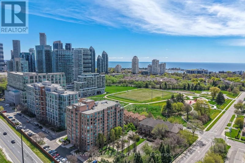 #904 190 Manitoba Street, Toronto (Mimico), Ontario, M8Y3Y8, Toronto (Mimico), Ontario — photo 1 of 5