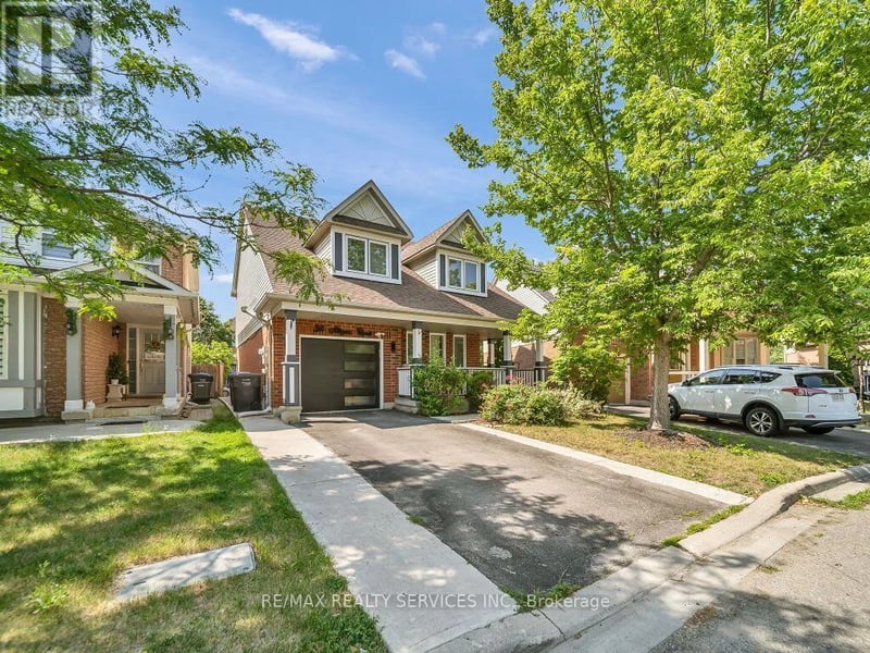 34 Allness Road, Brampton (Fletcher's Meadow), Ontario, L7A3N6, Brampton (Fletcher's Meadow), Ontario — photo 1 of 5