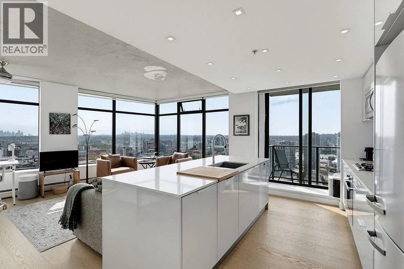 #2804 108 CORDOVA Street, Vancouver, British Columbia, V6B0G5, Vancouver, British Columbia — photo 1 of 5