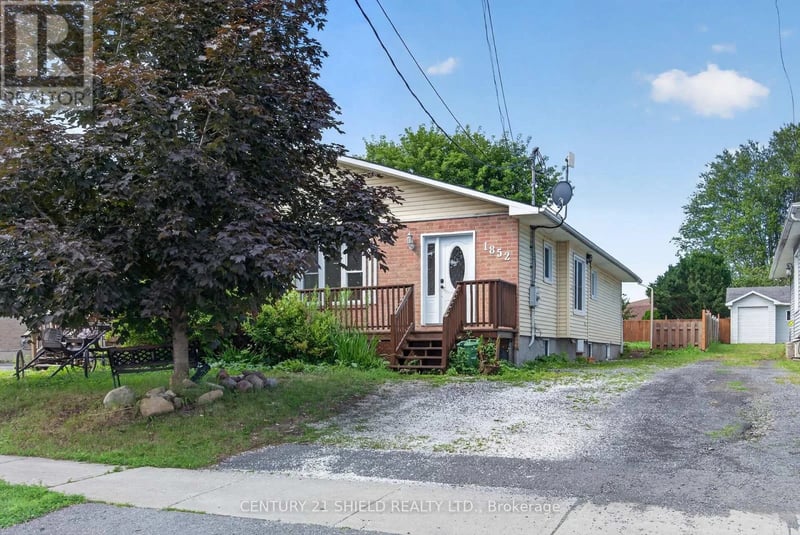 1852 Brookdale Avenue, Cornwall, Ontario, K6J5R9, Cornwall, Ontario — photo 1 of 5