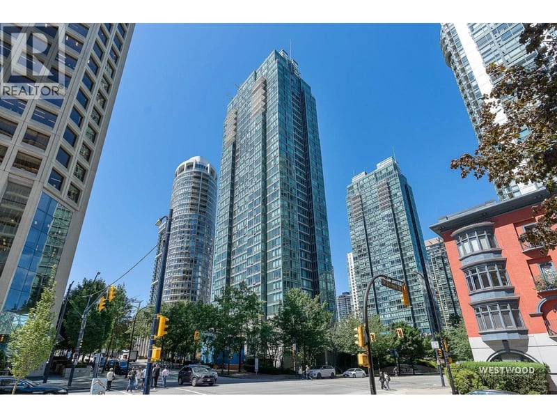 #2606 1200 GEORGIA Street, Vancouver, British Columbia, V6E4R2, Vancouver, British Columbia — photo 1 of 5