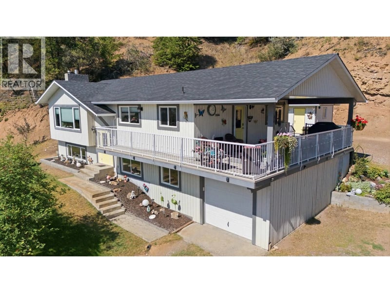 1934 WHITE Road, Williams Lake, British Columbia, V2G5G9, Williams Lake, British Columbia — photo 1 of 5