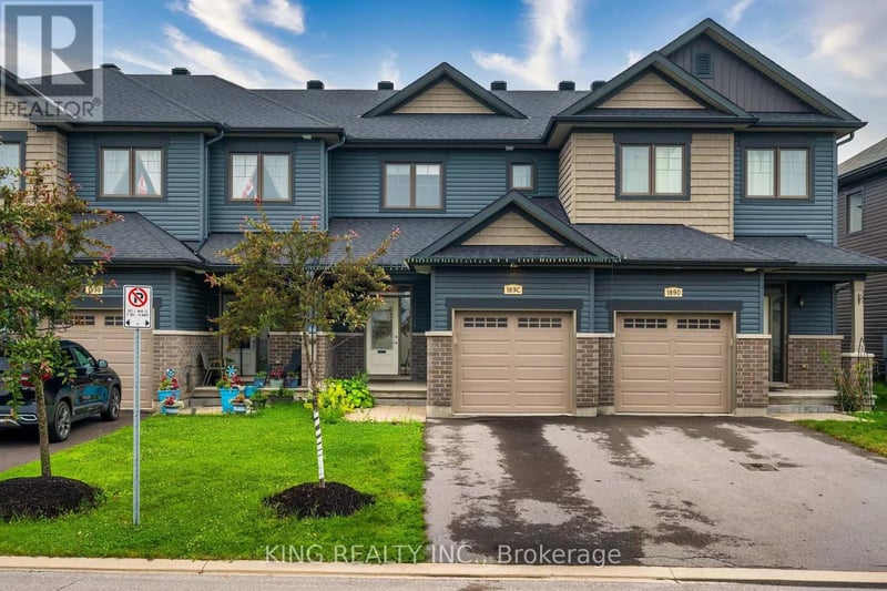 189C Shinny Avenue, Ottawa, Ontario, K2S1S3, Ottawa, Ontario — photo 1 of 5