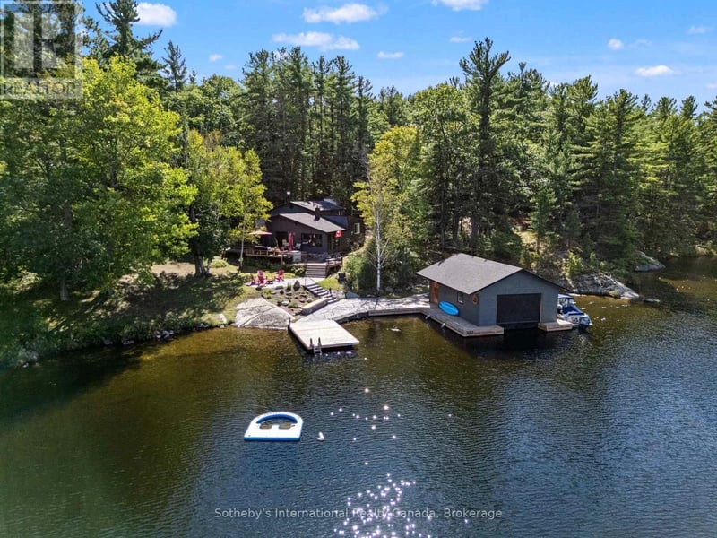 10354 Go Home Lake Shore, Georgian Bay (Gibson), Ontario, P0C1H0, Georgian Bay (Gibson), Ontario — photo 1 of 5