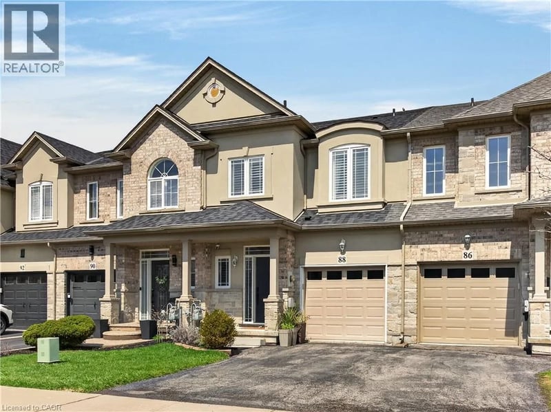 88 HIGHGATE Drive, Hamilton, Ontario, L8J0C2, Hamilton, Ontario — photo 1 of 5