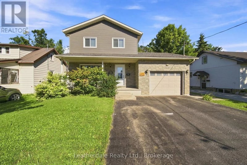 354 Arthur Street, Orillia, Ontario, L3V3M8, Orillia, Ontario — photo 1 of 5