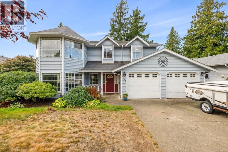 2185 Cardinal Place, Comox, British Columbia, V9M3G2, Comox, British Columbia — photo 1 of 5