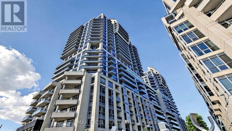 #2304 9201 Yonge Street, Richmond Hill (Langstaff), Ontario, L4C1H9, Richmond Hill (Langstaff), Ontario — photo 1 of 5