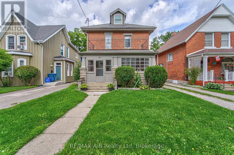 40 Douro Street, Stratford, Ontario, N5A3R3, Stratford, Ontario — photo 1 of 5