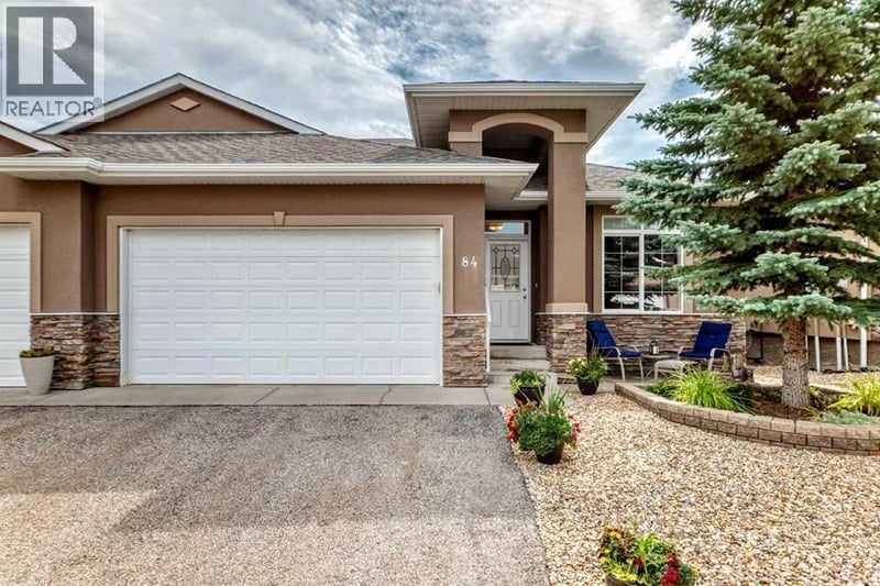 84 River Heights View, Cochrane, Alberta, T4C0E6, Cochrane, Alberta — photo 1 of 5