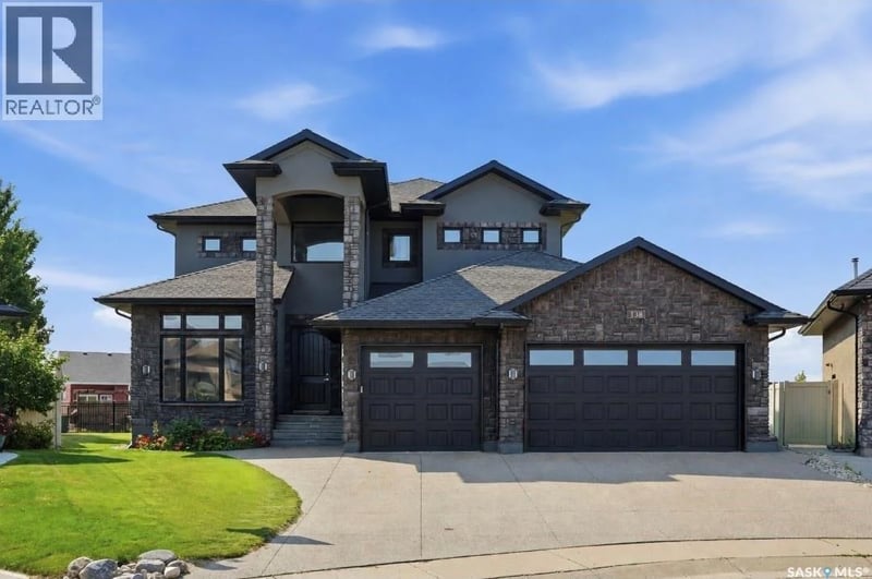 138 Flegel COURT, Saskatoon, Saskatchewan, S7V0B9, Saskatoon, Saskatchewan — photo 1 of 5