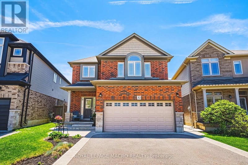 32 Dulgaren Street, Hamilton (Eleanor), Ontario, L8W3Y8, Hamilton (Eleanor), Ontario — photo 1 of 5