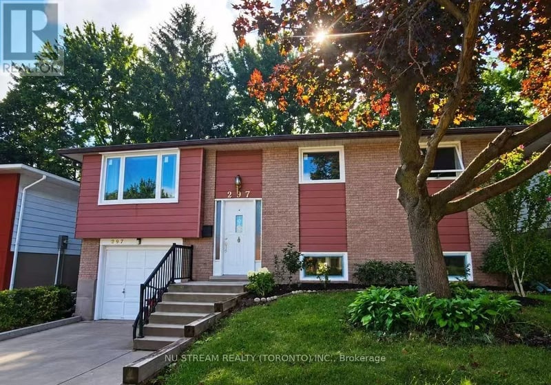 297 Toll Gate Boulevard, Waterloo, Ontario, N2L4M5, Waterloo, Ontario — photo 1 of 5