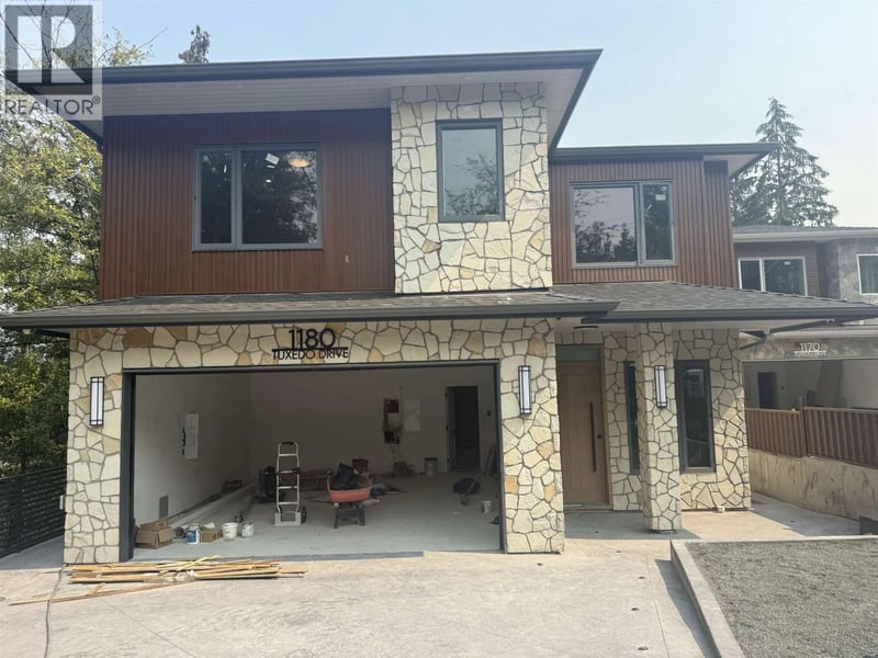 1180 TUXEDO Drive, Port Moody, British Columbia, V3H1L4, Port Moody, British Columbia