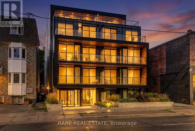890 & 892 Broadview Avenue, Toronto (Playter Estates-Danforth), Ontario, M4K2R1, Toronto (Playter Estates-Danforth), Ontario — photo 1 of 5