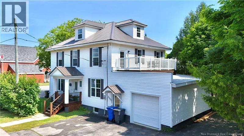 515 Murray, Bathurst, New Brunswick, E2A1E3, Bathurst, New Brunswick — photo 1 of 5