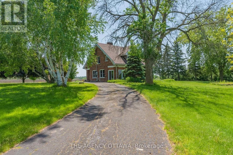 4184 Old Hwy 2 Highway East, Belleville (Belleville Ward), Ontario, K8N4Z4, Belleville (Belleville Ward), Ontario — photo 1 of 5