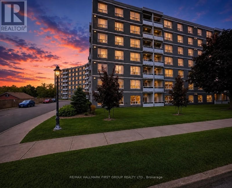 #503 145 Liberty Street South, Clarington (Bowmanville), Ontario, L1C4K5, Clarington (Bowmanville), Ontario — photo 1 of 5