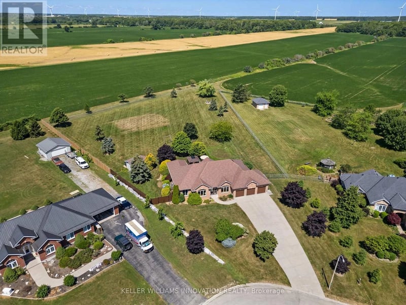 18 Featherstone Avenue, Haldimand, Ontario, N0A1P0, Haldimand, Ontario — photo 1 of 5