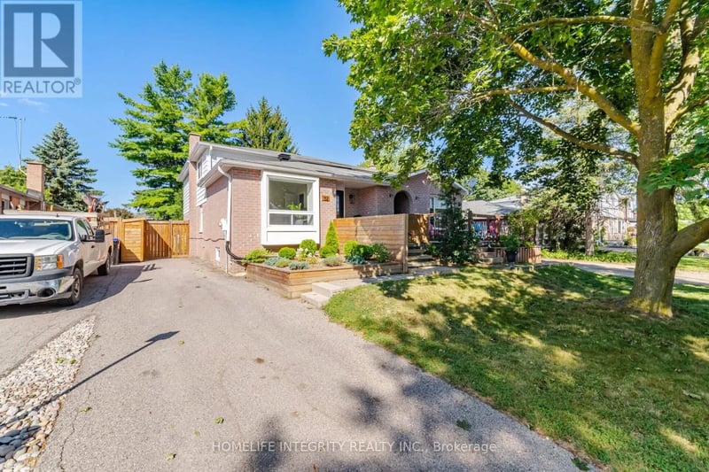 52 Stewart Avenue, New Tecumseth (Alliston), Ontario, L9R1C2, New Tecumseth (Alliston), Ontario — photo 1 of 5
