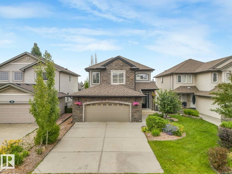 70 SUMMERCOURT RD, Sherwood Park, Alberta, T8H2V9, Sherwood Park, Alberta — photo 1 of 5