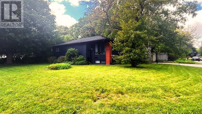 1 Willis Drive, Aurora (Aurora Highlands), Ontario, L4G2J8, Aurora (Aurora Highlands), Ontario — photo 1 of 5