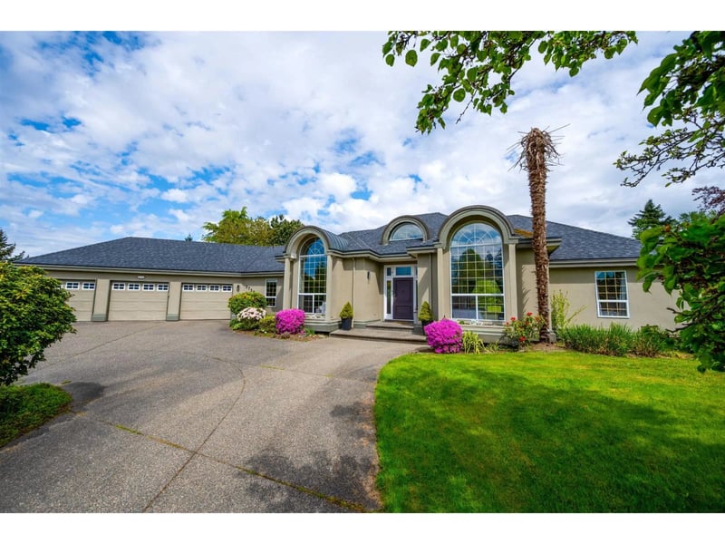 2750 165 Street, Surrey, British Columbia, V3Z9X2, Surrey, British Columbia — photo 1 of 5