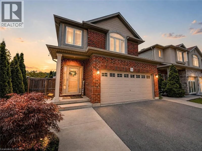3 HITCHING POST Ridge, Binbrook, Ontario, L0R1C0, Binbrook, Ontario — photo 1 of 5