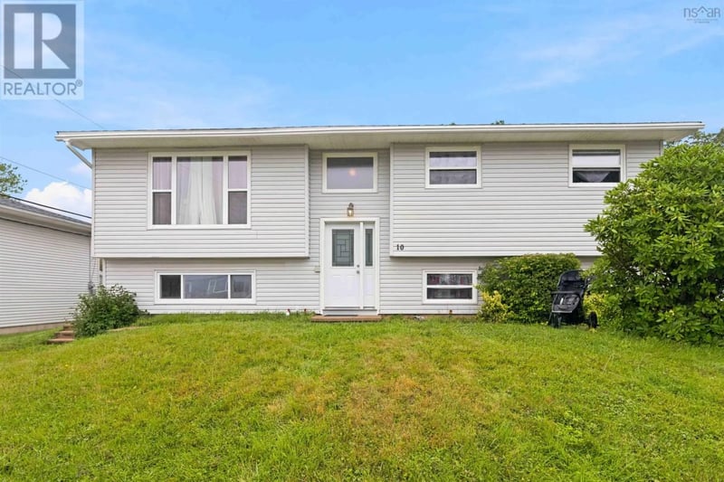 10 Sampson Drive, Lower Sackville, Nova Scotia, B4C3E8, Lower Sackville, Nova Scotia — photo 1 of 5