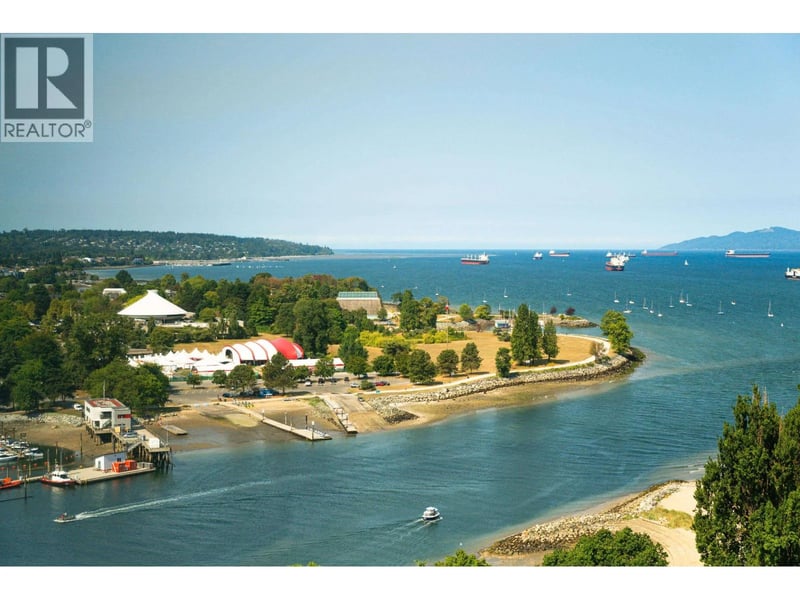 #2003 1005 BEACH Avenue, Vancouver, British Columbia, V6E3W2, Vancouver, British Columbia — photo 1 of 5