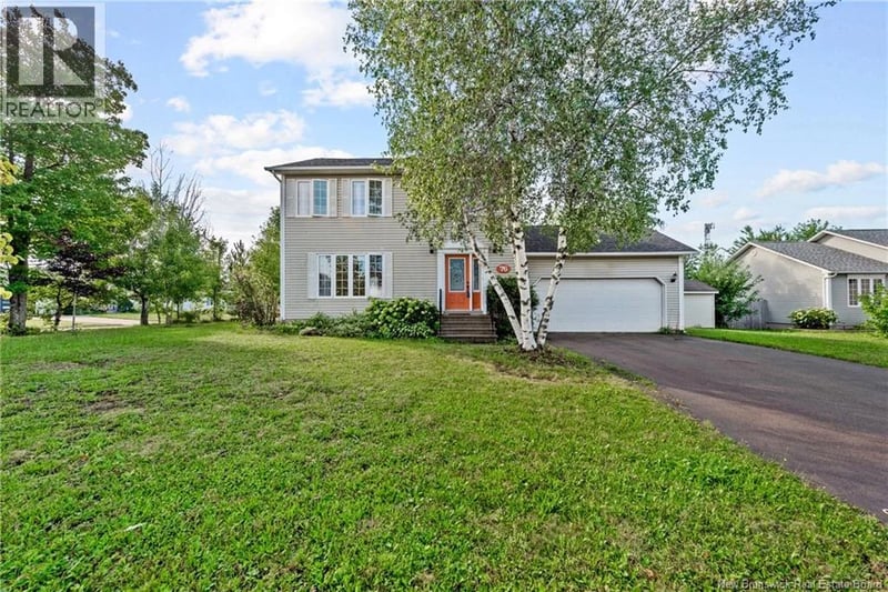 76 Hillary Crescent, Moncton, New Brunswick, E1C0A8, Moncton, New Brunswick — photo 1 of 5