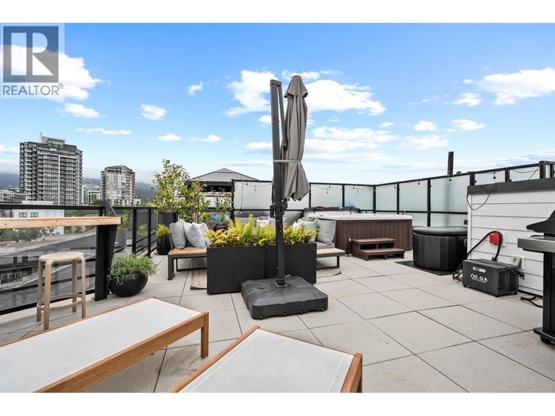 #614 108 8TH Street, North Vancouver, British Columbia, V7L0H1, North Vancouver, British Columbia — photo 1 of 5