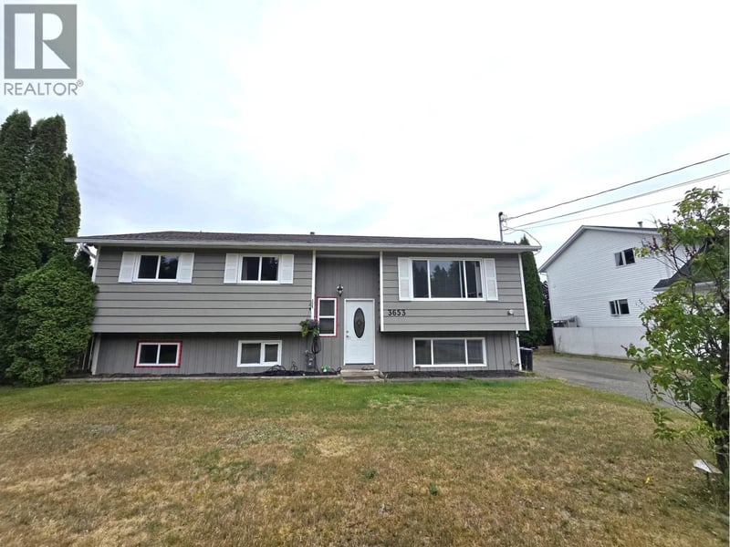 3653 HAWTHORNE Avenue, Terrace, British Columbia, V8G5E1, Terrace, British Columbia — photo 1 of 5