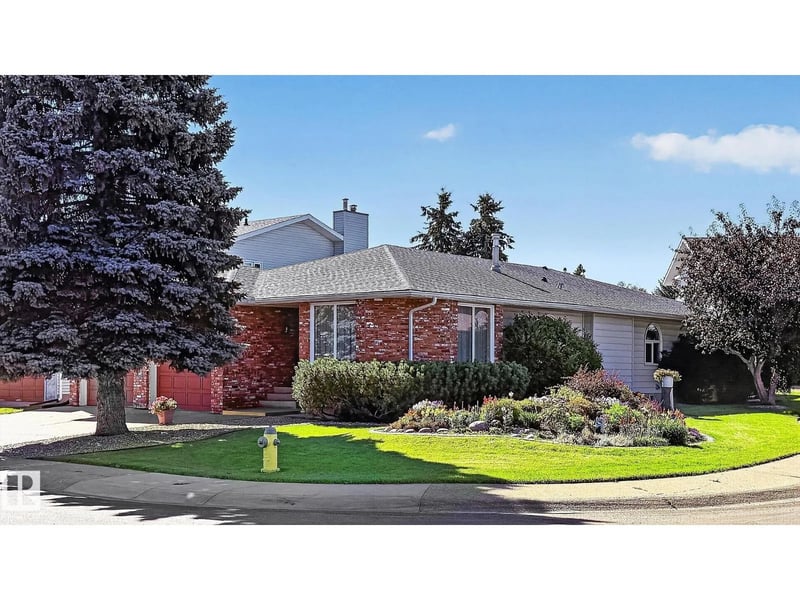 5814 181 ST NW, Edmonton, Alberta, T6M1V7, Edmonton, Alberta — photo 1 of 5
