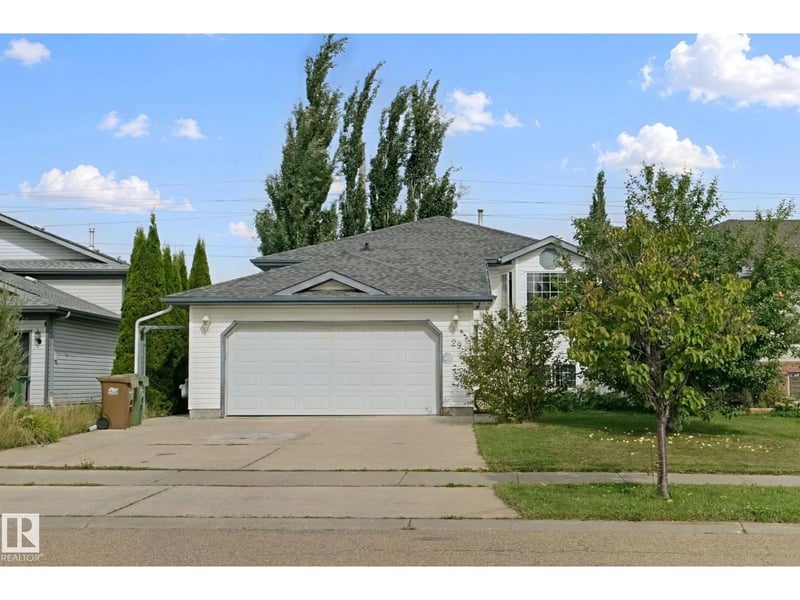 29 HIGHLAND CR, St. Albert, Alberta, T8N6K2, St. Albert, Alberta — photo 1 of 5