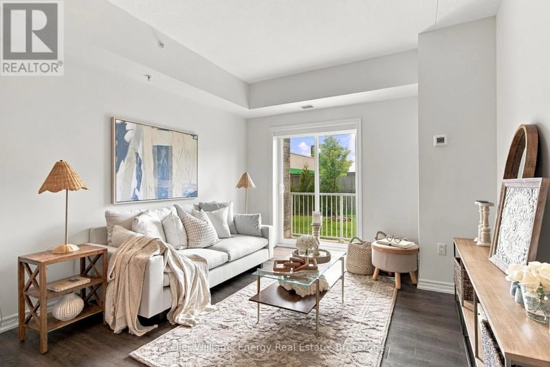 #113 290 Liberty Street North, Clarington (Bowmanville), Ontario, L1C0V5, Clarington (Bowmanville), Ontario — photo 1 of 5