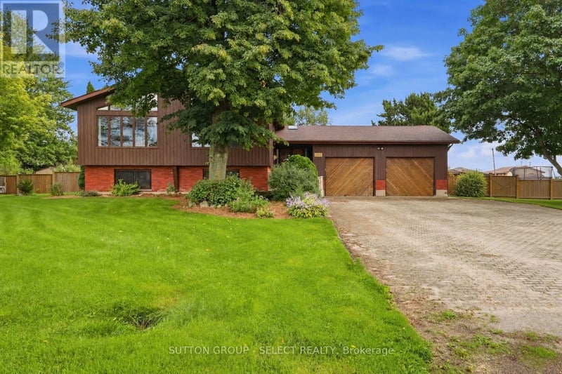 108 Victoria Drive, Strathroy-Caradoc (Melbourne), Ontario, N0L1T0, Strathroy-Caradoc (Melbourne), Ontario — photo 1 of 5