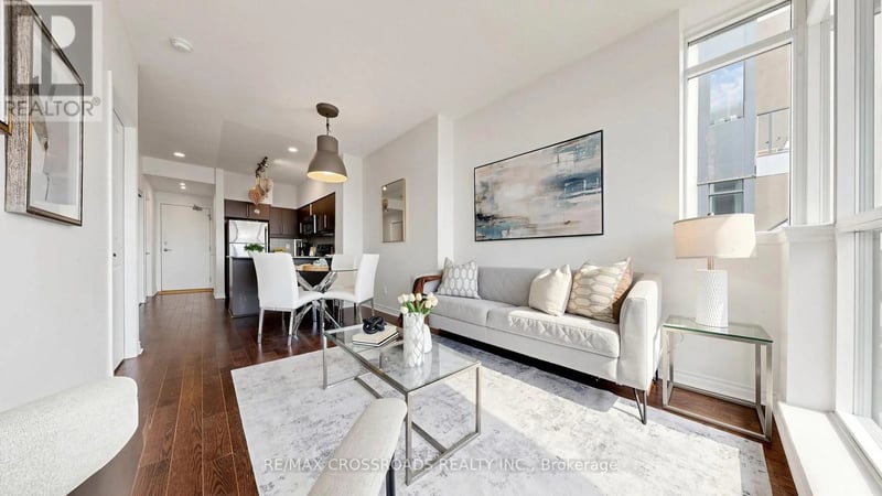 #1401 2885 Bayview Avenue, Toronto (Bayview Village), Ontario, M2K0A3, Toronto (Bayview Village), Ontario — photo 1 of 5