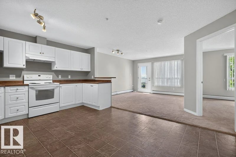 #6215 7331 SOUTH TERWILLEGAR DR NW, Edmonton, Alberta, T6R0L9, Edmonton, Alberta — photo 1 of 5