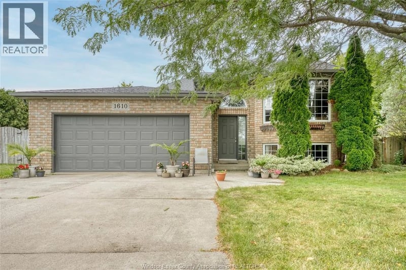 1610 Chornoby Crescent, Tecumseh, Ontario, N8N4W3, Tecumseh, Ontario — photo 1 of 5