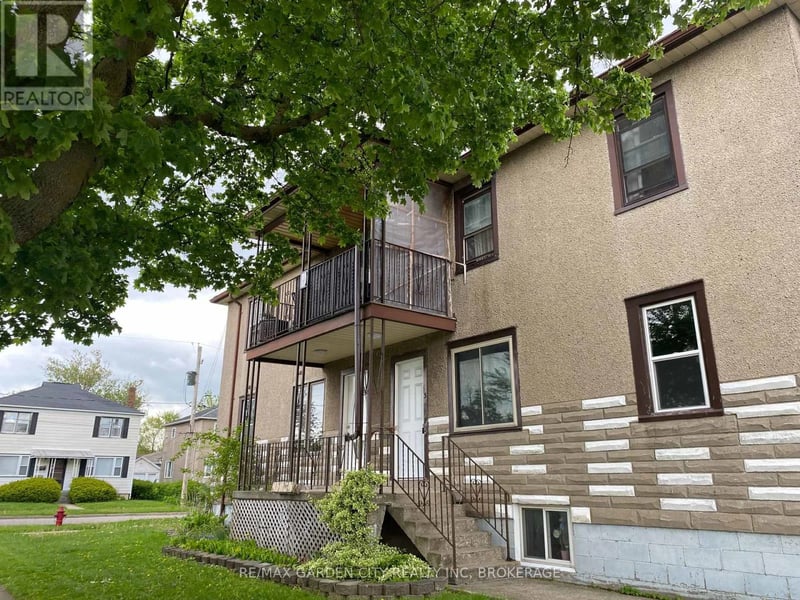 #1 131 Lyons Avenue, Welland (Lincoln/Crowland), Ontario, L3B1M3, Welland (Lincoln/Crowland), Ontario — photo 1 of 5