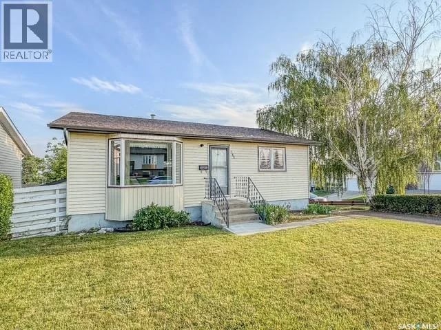 385 Aspen DRIVE, Swift Current, Saskatchewan, S9H3Z8, Swift Current, Saskatchewan — photo 1 of 5