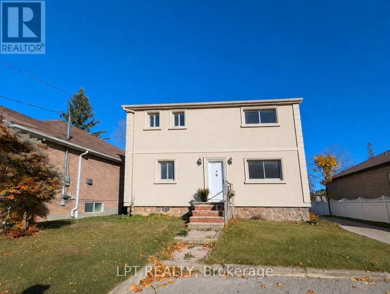 #Main 9 Atkinson Avenue, Toronto (West Hill), Ontario, M1E4B6, Toronto (West Hill), Ontario — photo 1 of 5