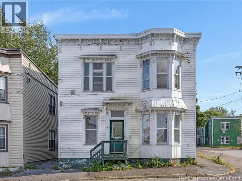34 Metcalf Street, Saint John, New Brunswick, E2K1J9, Saint John, New Brunswick — photo 1 of 5