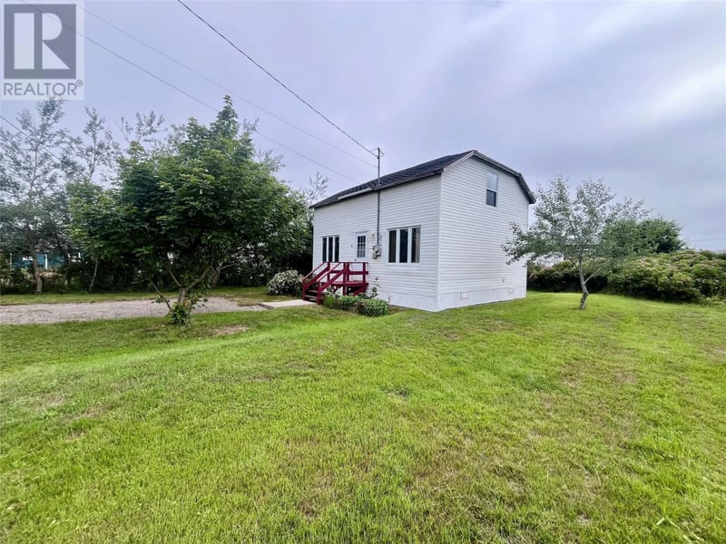 35 Eldon Street, Fortune, Newfoundland & Labrador, A0E1P0, Fortune, Newfoundland & Labrador — photo 1 of 5