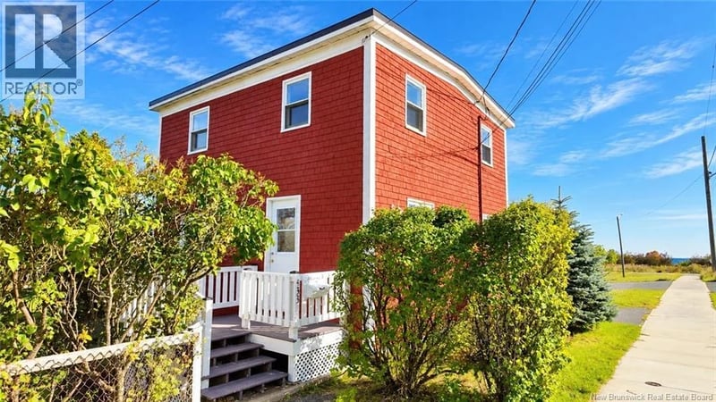 433 Woodville Road, Saint John, New Brunswick, E2M2J4, Saint John, New Brunswick — photo 1 of 5